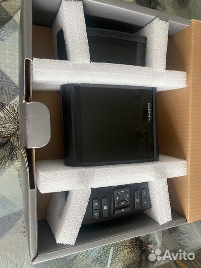 Эхолот garmin striker vivid 9sv