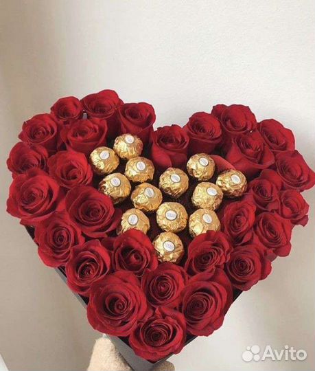 Подарочный бокс с цветами