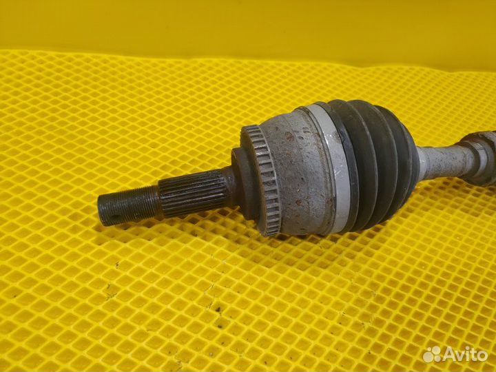 Привод передний левый Nissan Cefiro A33 VQ20DE