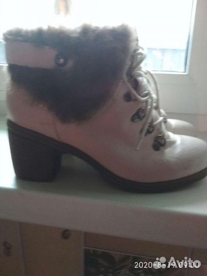 Ботинки женские 39-40 размер