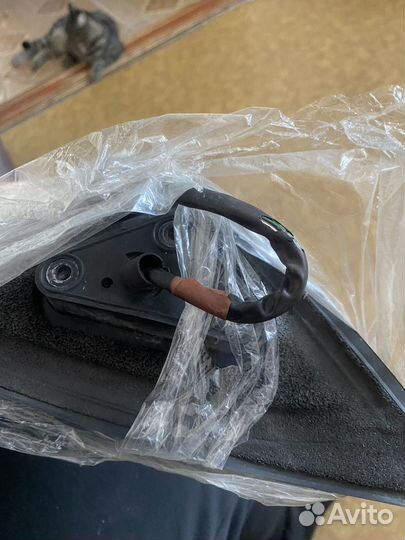 Правое зеркало toyota aristo