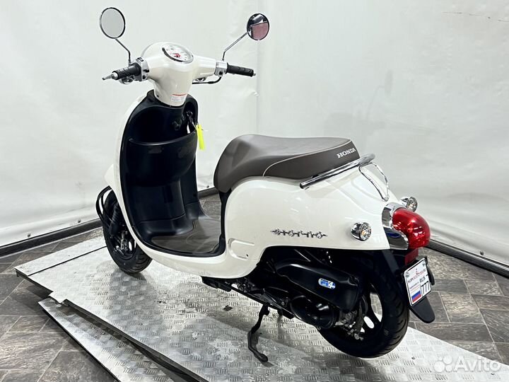 Скутер Honda Giorno