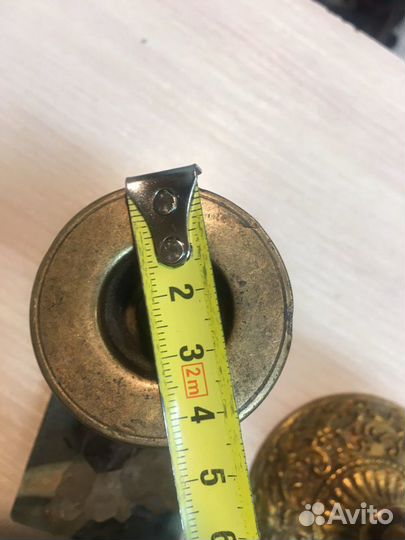 Подсвечник латунный на камне