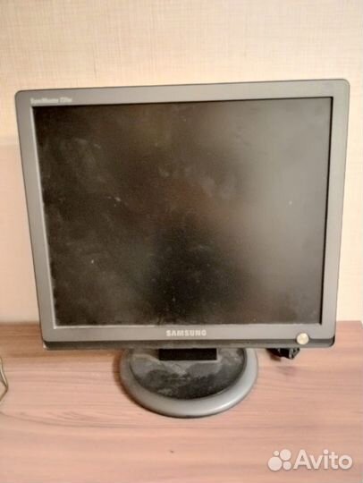 Монитор samsung 17