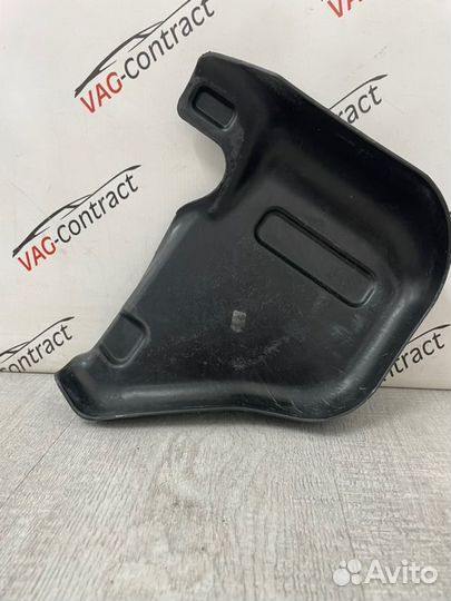 Защита топливного бака правая Volkswagen Touareg 1