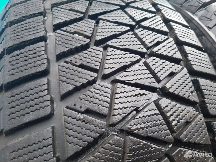 Bridgestone Blizzak DM-V2 255/55 R18 109Q
