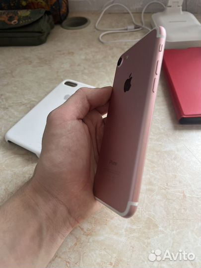 iPhone 7, 128 ГБ