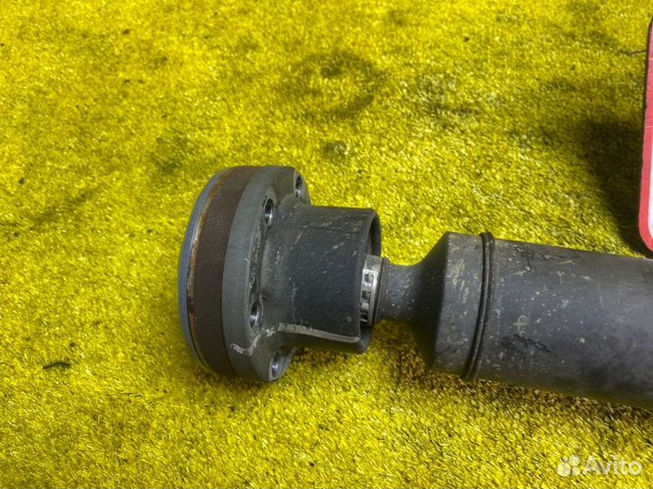 Карданный вал передний Mercedes-Benz