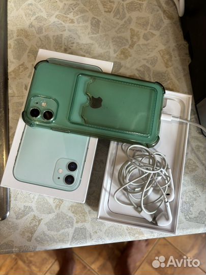 iPhone 11, 128 ГБ