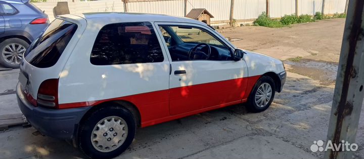 Toyota Starlet 1.3 AT, 1998, 270 000 км