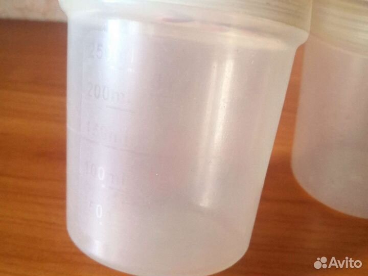 Шейкер Oriflame с мерным стаканчиком. За всё