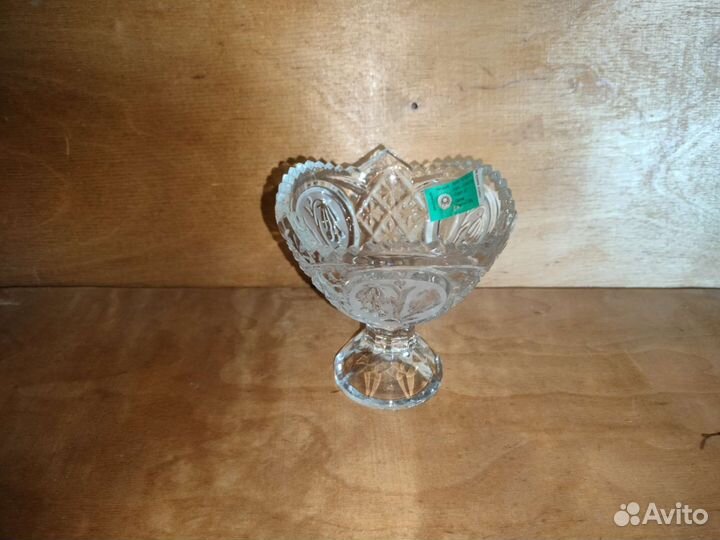Конфетницы на ножке хрустальные новые СССР