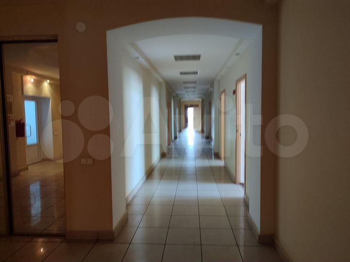 Сдам офисное помещение, 395 м²