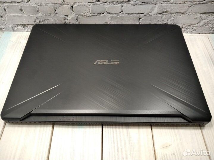 Монстр Asus 17.3/GTX 1650 4GB/IPS + Игры