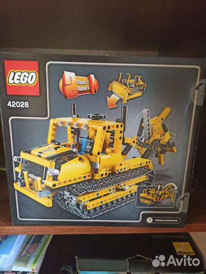 Lego Technic 42028