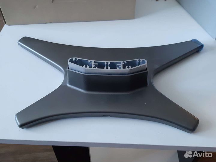 Подставка под телевизор