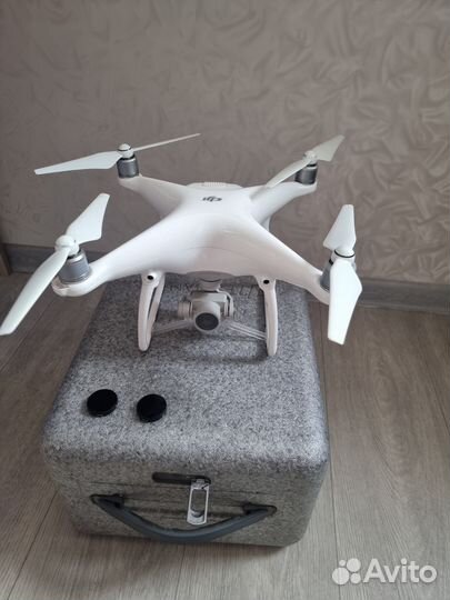 Квадрокоптер dji phantom 4