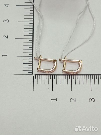 Золотые серьги с фианитом