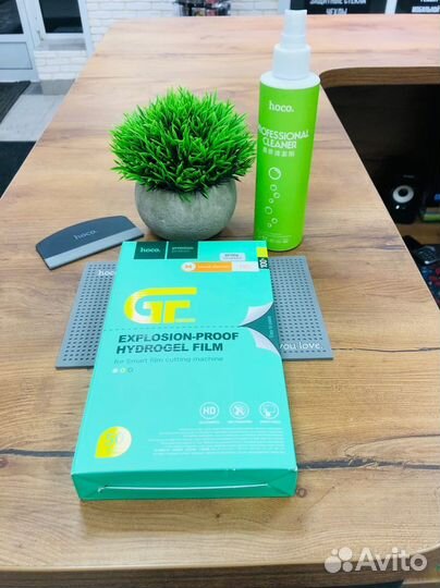 Гидрогелевая пленка на смартфон