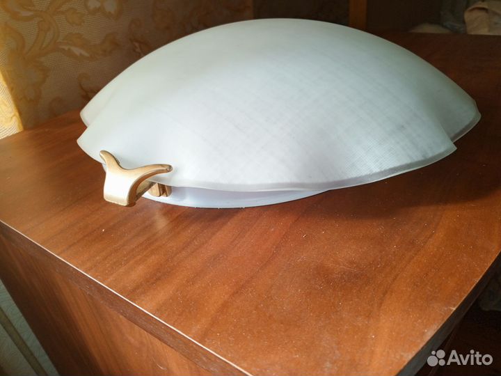 Светильник потолочный