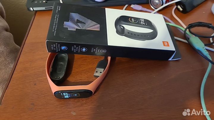 Фитнес браслет xiaomi mi band 4