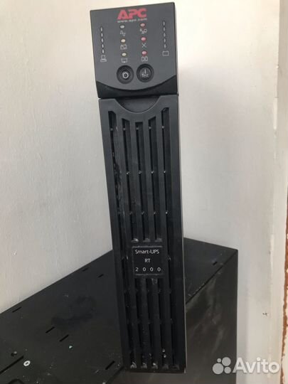 Ибп APC Smart-UPS