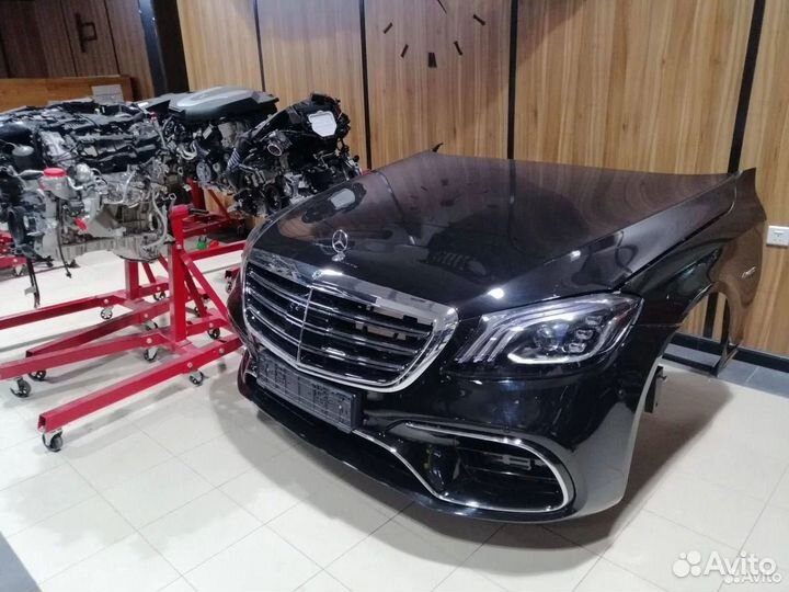 Разбор запчасти на Porsche Mercedes Benz В разборе