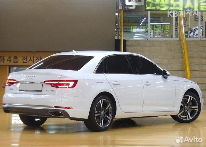 Audi A4 2.0 AMT, 2018, 34 400 км