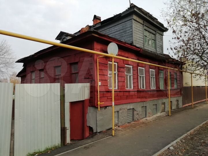 Дом 400 м² на участке 7 сот.