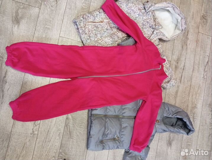 Куртки и комбинезон для девочки