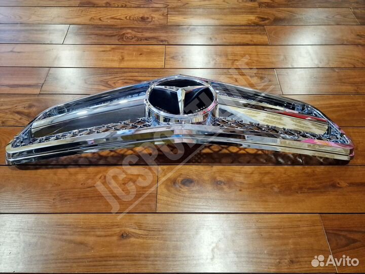 Решетка радиатора Mercedes C63 AMG w204 рестайлинг