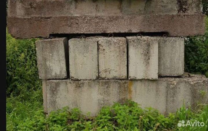 Блоки фундаментные