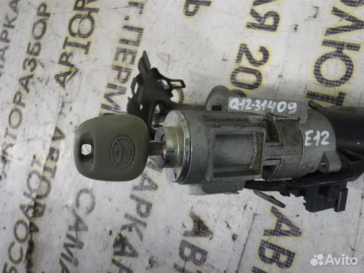 Замок зажигания Toyota Corolla (E120) 2000-2007