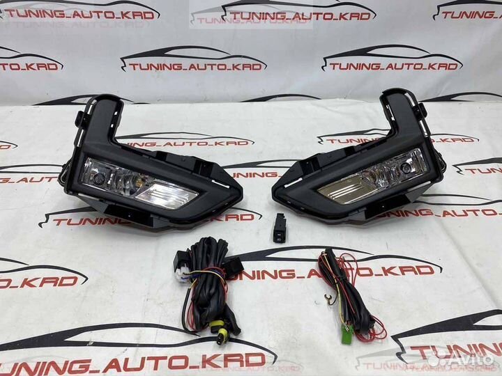 Противотуманные фары Nissan Xtrail 32 кузов W2103