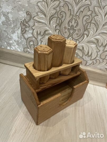 Подставка под салфетки из натурального дерева