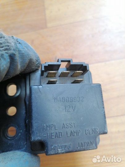 Блок управления светом Mitsubishi Pajero V24WG 2.5