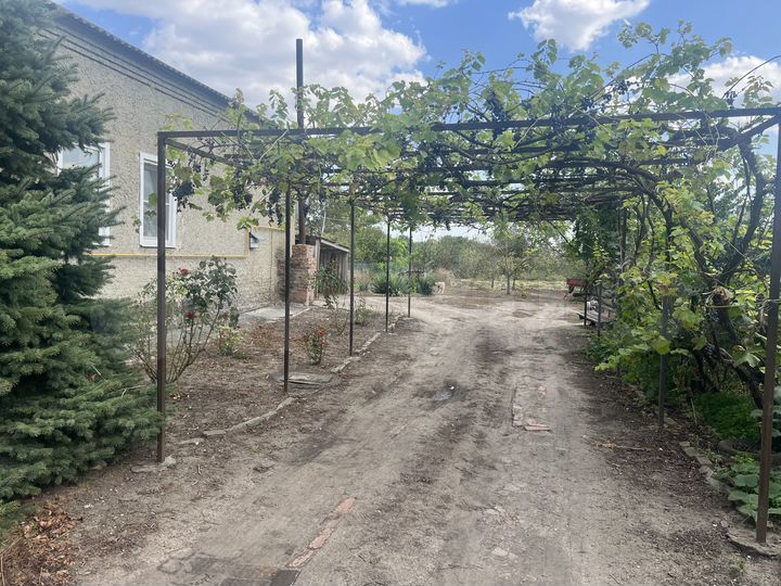 Дом 80 м² на участке 23 сот.