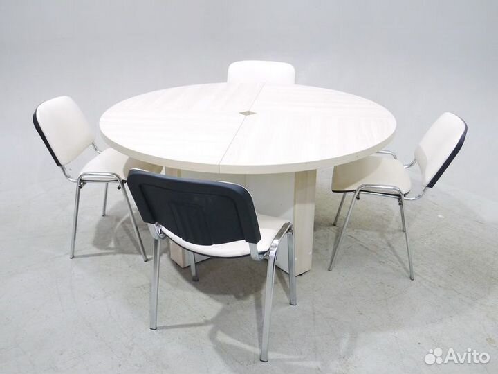 Стол офисный круглый