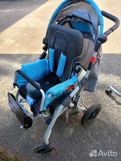 Коляска инвалидная детская