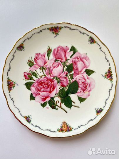 Коллекционные тарелки Royal Albert