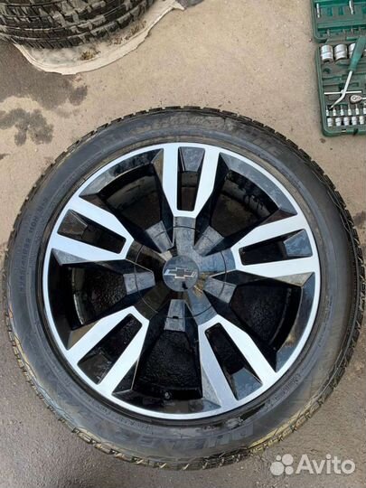 Колёса шевроле тахо 285/45R22 Bridgestone Alenza