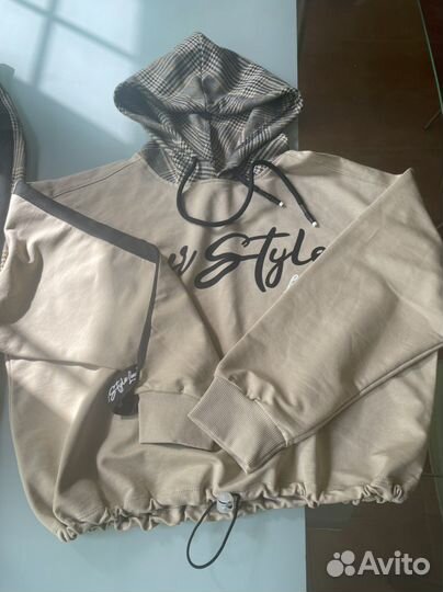 Костюмчик спортивный,кэжуал-стиль