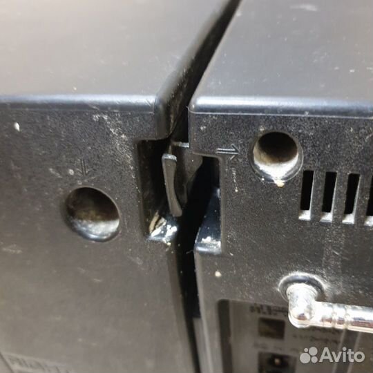 Кассетный магнитофон 