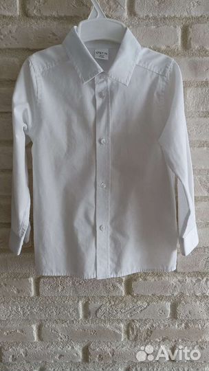 Рубашка белая на мальчика 104