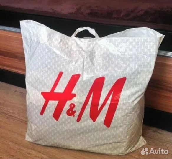 Отдам вещи на девушку пакетом