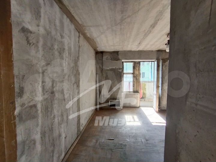 3-к. квартира, 54 м², 1/12 эт.