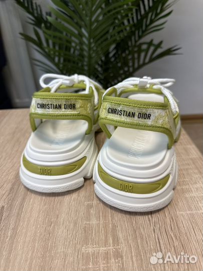 Сандалии Christian Dior