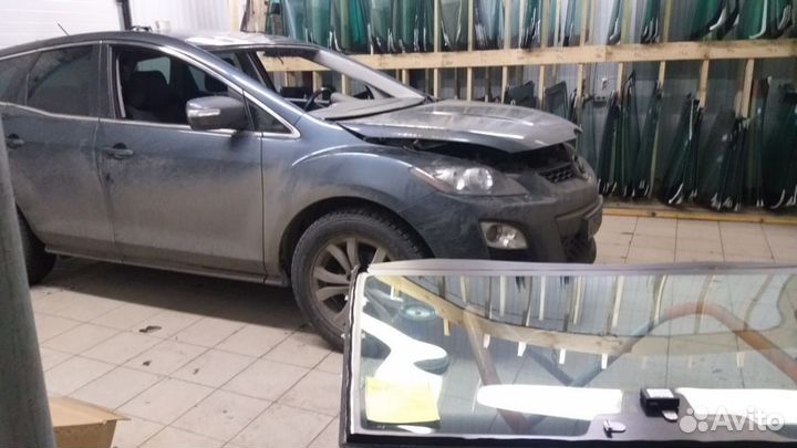 Стекло лобовое Мазда Сх-7