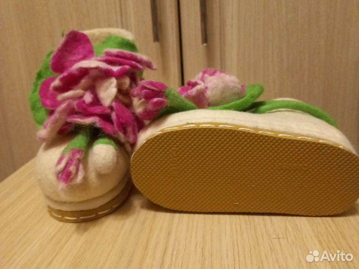 Валенки ручной работы для девочки новые