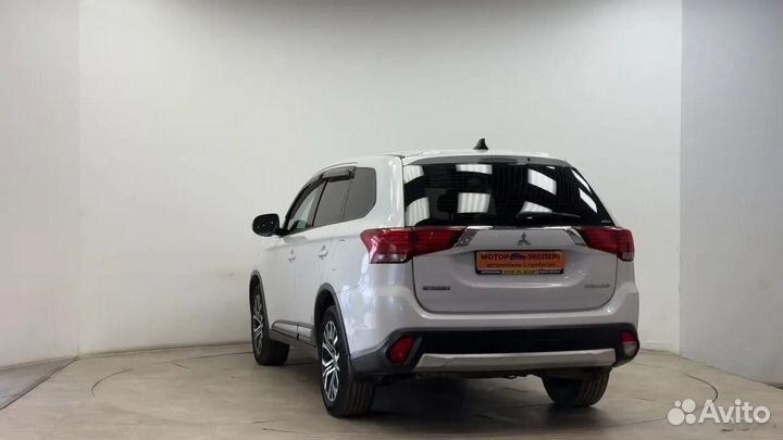 Mitsubishi Outlander 2.0 CVT, 2016, 115 472 км